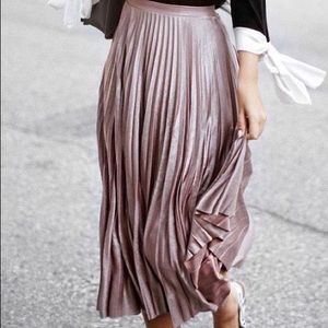 ZARA SKIRT MIDI LIGHT PINK METALIC FLARE